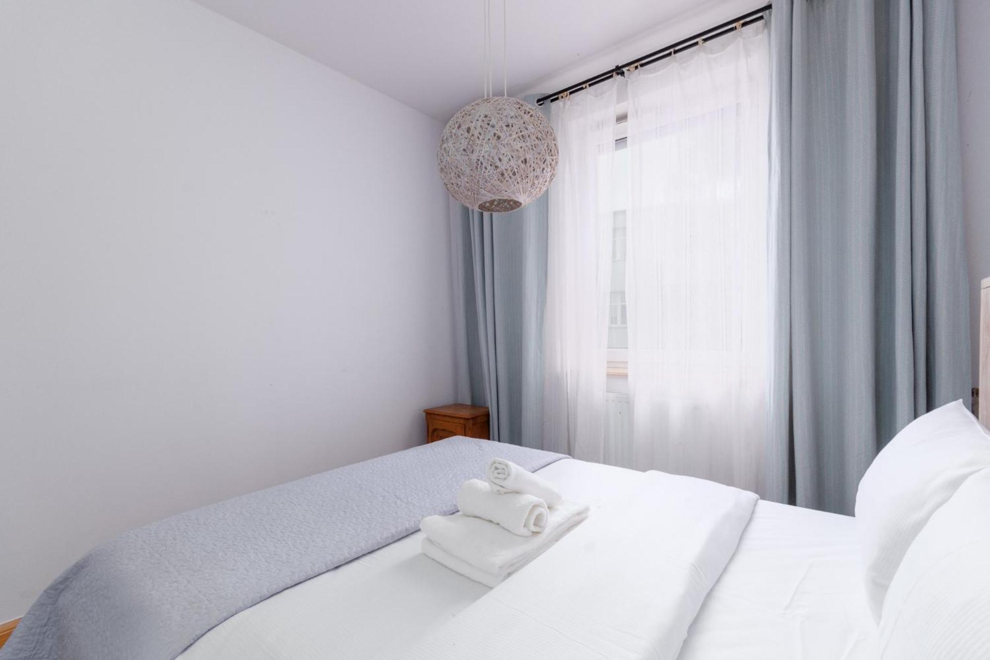 Paryski Zakatek Cosy Apartment Вроцлав Экстерьер фото